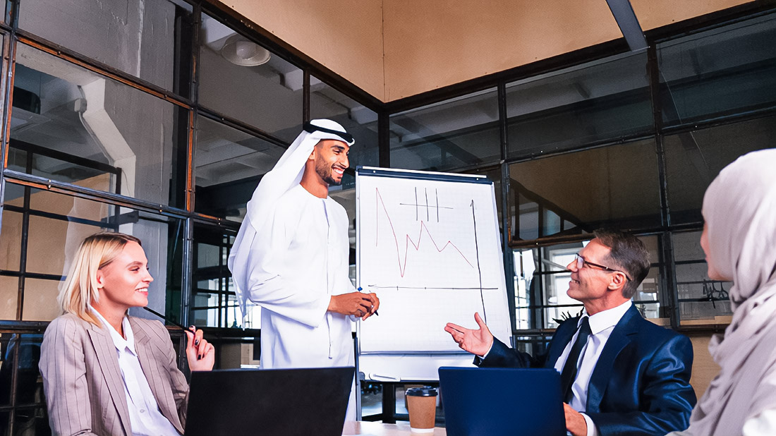 Monthly or Annual Accounting in the UAE: What Investors Should Know